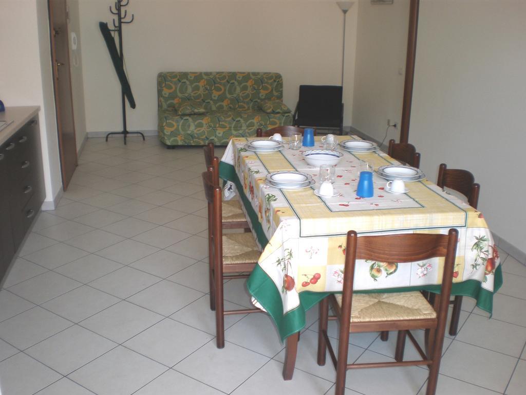 Case Vacanza Alega Mare Nizza di Sicilia Chambre photo